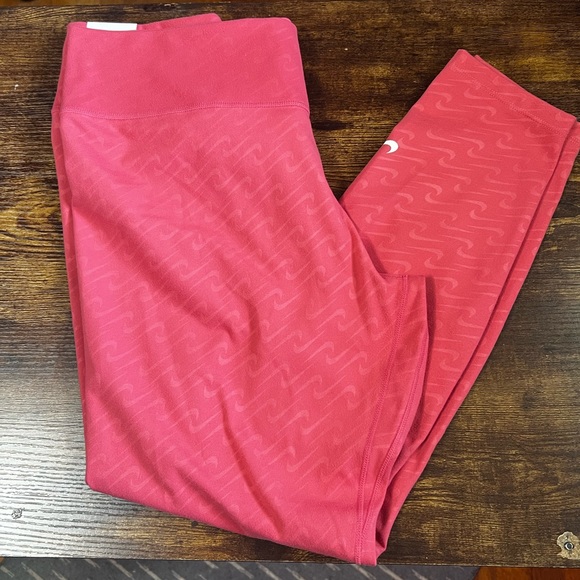 BNWT Nike One 7/8 tight/legging XXL💗 - Picture 1 of 5